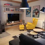 Miedzy Nami *