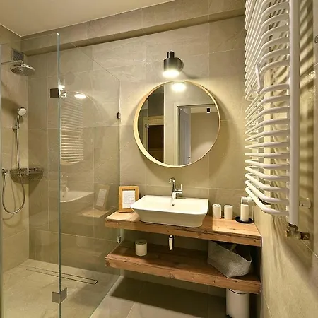 Miedzy Nami シュチルク