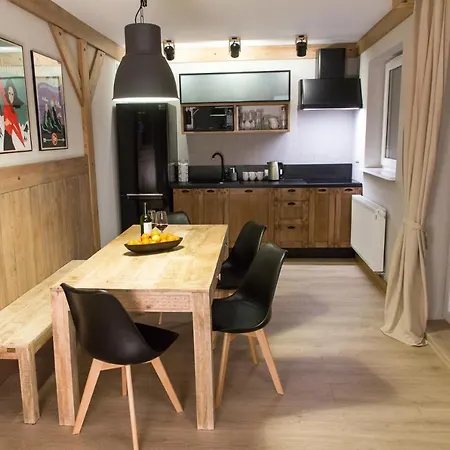 Miedzy Nami アパート